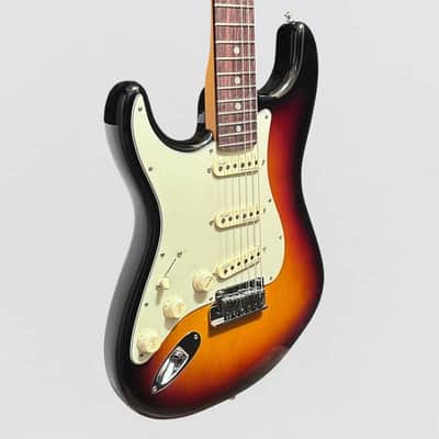 Fender American Ultra Stratocaster Left-Hand USA Electric Guitar 2023 - Ultraburst image 2