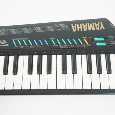 SALE Ends July 10] YAMAHA SHS-10B Black FM Synthesizer Keyboard