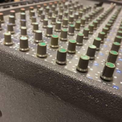 Montarbo 716 Stereo POWERMIXER 12/16-Kanal, 2 x 350 Watt, 10-Band-Graphic EQ, High Quality! image 9