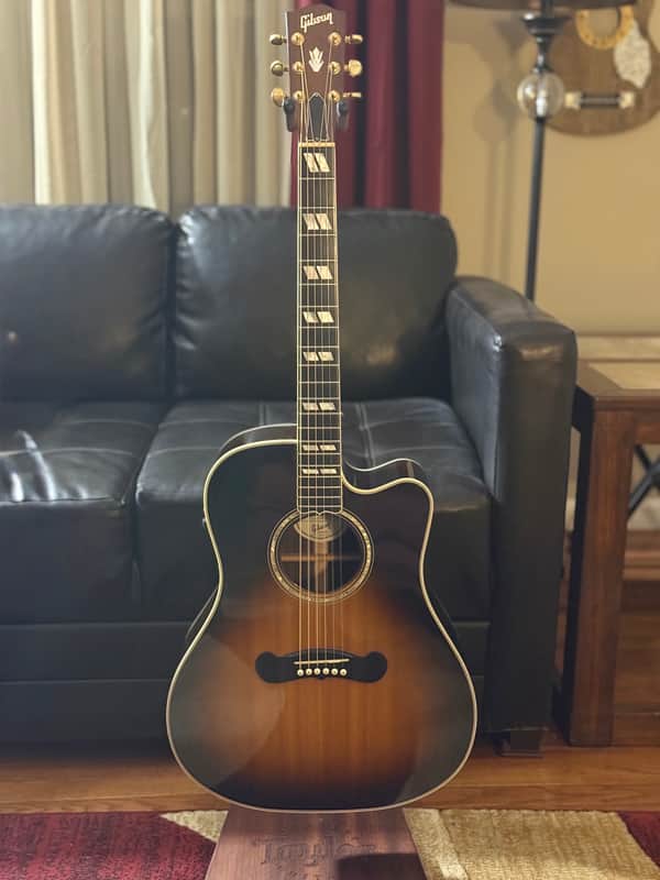 Gibson Songwriter Deluxe Cutaway 2007 - Vintage Sunburst