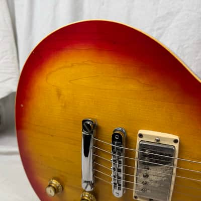 Gibson Les Paul Standard Guitar with Case 1978 - Cherry Sunburst image 4