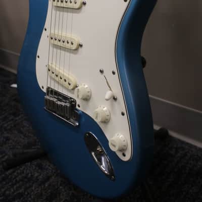 Fender 1996 - 50th Anniversary American Stratocaster - Painted Headstock LP Blue image 12