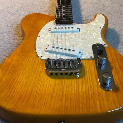 Collector Grade G&L USA Special ASAT Deluxe 2000 Honeyburst w/G&L Hard Shell Case image 5