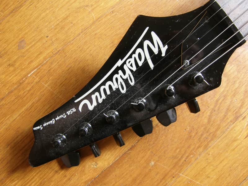 Washburn Chicago Series Strat HSH w tremolo black and rosewood