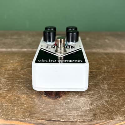 Electro-Harmonix Crayon 69 Full-Range Overdrive 2015 - Present - White with Vertical Crayons image 6