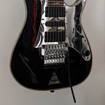 Ibanez UV777P-BK Steve Vai Signature Universe 1998 - 2012 Black