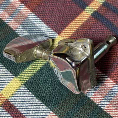 Single Vintage 1980s Japan Guitar Tuner, Treble Side~ Teisco, Hondo image 2