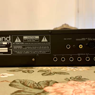Qty 2 Roland  S550 Samplers with Extras!! image 5