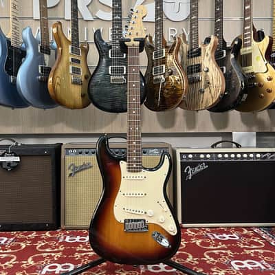 Fender 60th Anniversary American Series Stratocaster 3TS image 2
