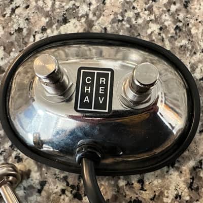 Fender 2-Button Channel/Reverb Amp Footswitch with 1/4" Jack - Chrome image 2