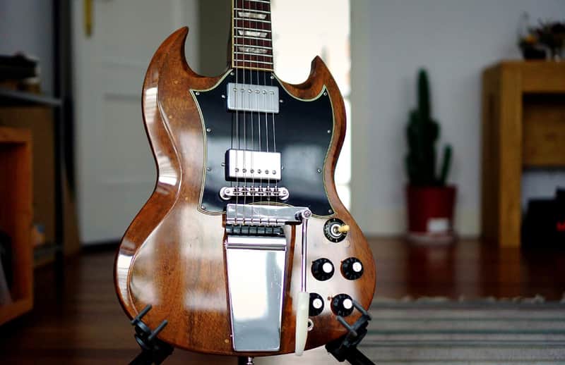Gibson SG Standard "Large Guard" with Maestro Vibrola 1966 - 1971 - Walnut image 1