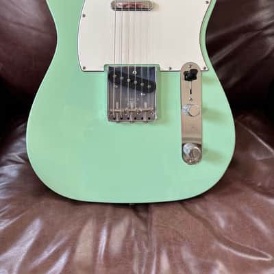 Fender American Vintage II '63 Telecaster 2022 - Present - Surf Green image 2