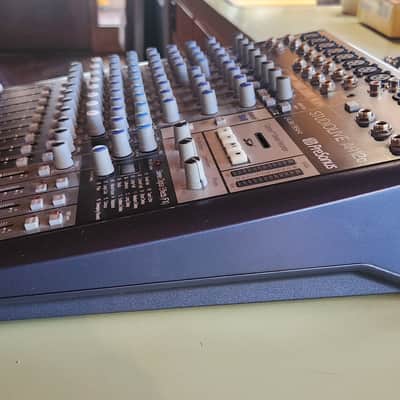 PreSonus StudioLive AR12c 14-Input Mixer / Digital Recorder / with PreSonus Headphone bank and padded caseAudio Interface 2020 - Present - Gray / Blue image 6