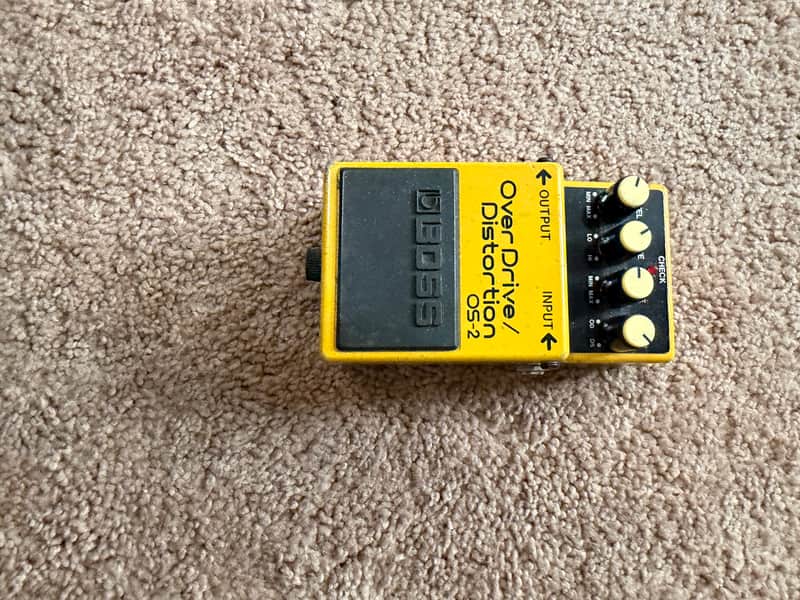 Boss OS-2 OverDrive/Distortion (Silver Label) 1990 - Present - Yellow image 1