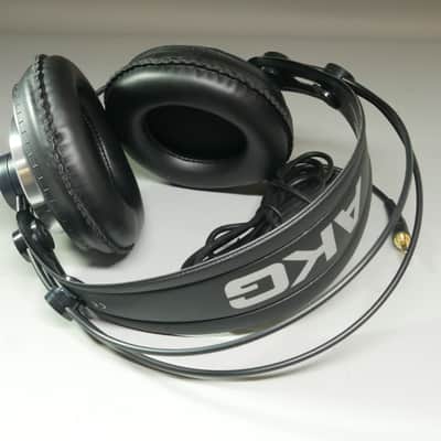 UNUSED AKG K240 MKII Professional Semi-Open Back Studio Headphones w/ New Pads and Coil Cable image 3