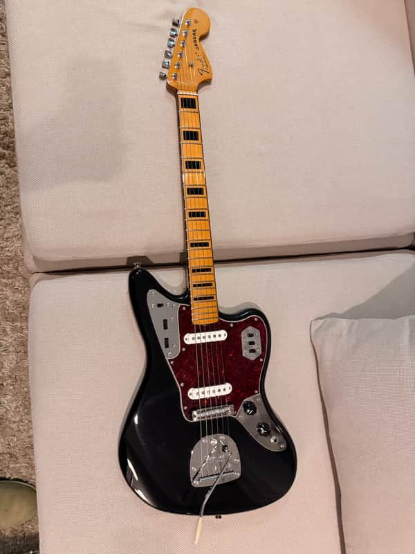 Fender Vintera II '70s Jaguar with Maple Fretboard 2023 - 2026 - Black