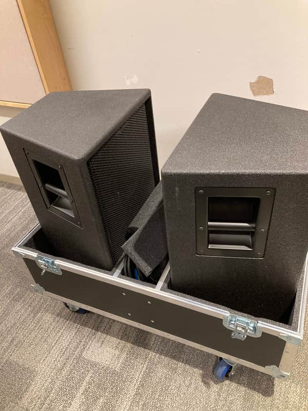 PAIR Yamaha C112V Club Concert 2-Way 12" Passive Speaker - With Custom Rolling Case image 1