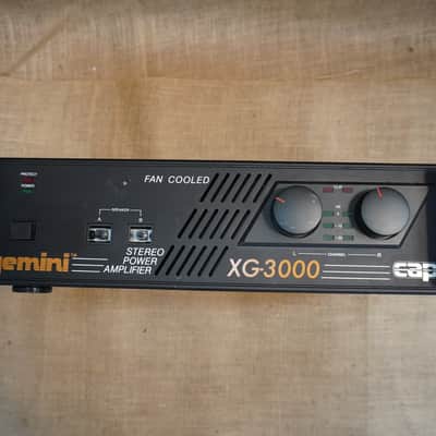 Gemini XG-3000 Professional 3000-Watt Power Amplifier - Black image 3