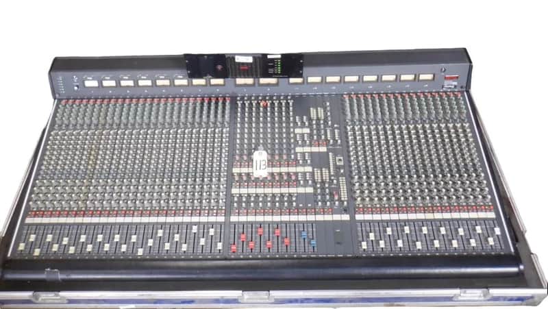 Ramsa mixer WRS 840 40 Channel w/power supplies image 1