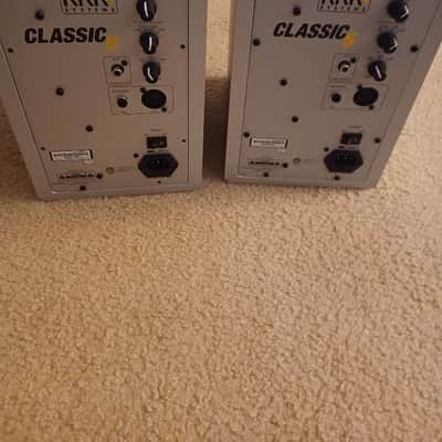 krk classic 5 g3 - silver new mint image 2