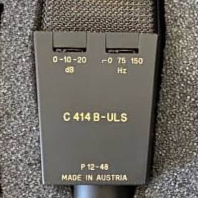 AKG C414 TLII w/ Original Mic Stand Clip and Case image 3
