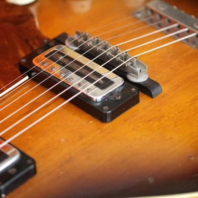 1969 Hofner Club 70 - Sunburst image 7