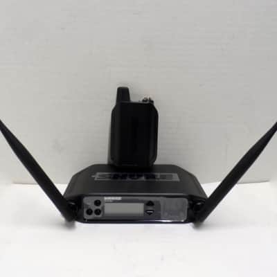Mint Shure GLXD14+ Wireless Body Pack System with GLXD1+ Transmitter, GLXD4+ Receiver, SB904 Lithium-Ion Rechargeable Battery and WA302 Guitar Cable  Dual-Band System (Z3: 2.4, 5.8 GHz) Vocal 1 image 9