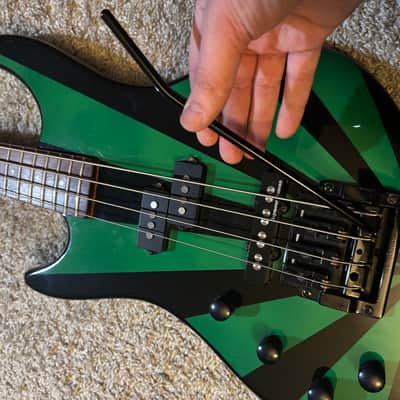 Rare one of a kind left handed 1987 Guild Pilot green sunrise bass image 3