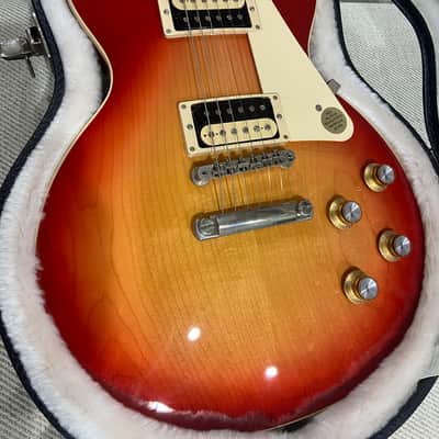Gibson Les Paul Classic 2022 Cherry Burst Upgraded Locking Tuners Upgraded Gibson case image 1
