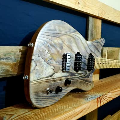 Clifton Guitarworks Cleveland - Whitewash image 2