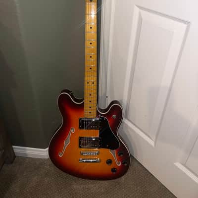 LIKE NEW - Fender Modern Player Starcaster Guitar 2014 Aged Cherry Burst image 2