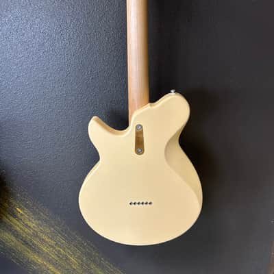 Eastman Fullertone SC'52 2025 - Present - Desert Sand image 4