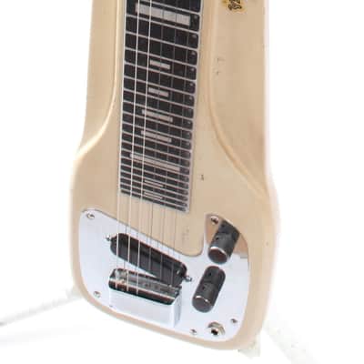 1958 Fender Champ desert tan image 5