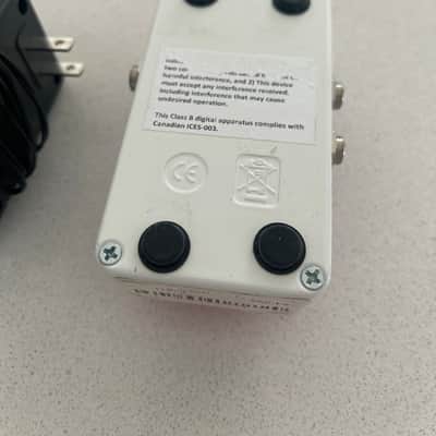 Electro-Harmonix Nano POG Polyphonic Octave Generator 2015 - Present - Red / White image 2