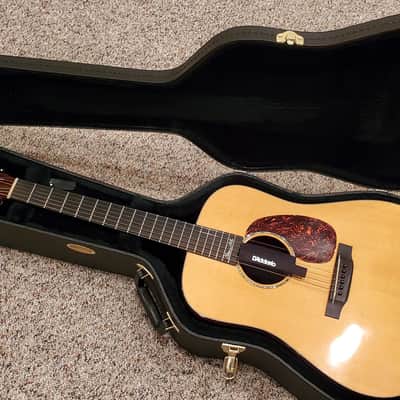 2001 Martin D-18CW Clarence White Commemorative Edition image 3