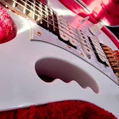 Ibanez JEM7VWH Steve Vai Signature – 2019 Final-Year Fujigen MIJ – Original Hard Case image 13
