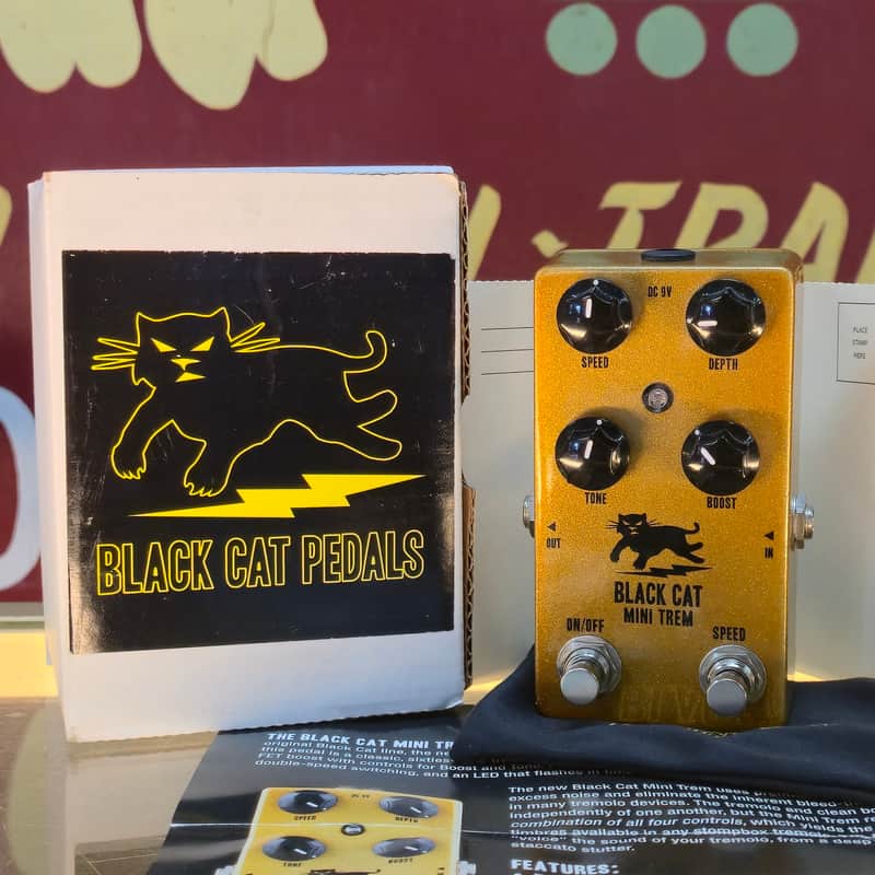 Black Cat Mini-Trem 2010s - Gold image 1