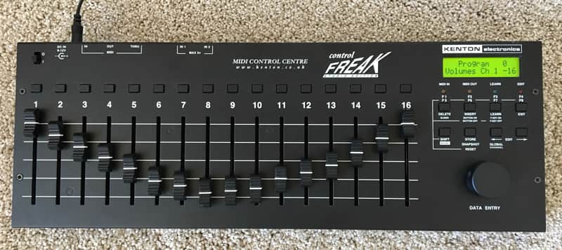 DTM・DAW KENTON Control Freak DTM・DAW KENTON Control Freak Kenton Control Freak Live