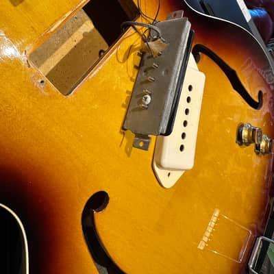 Pre Owned Epiphone 1960 Century E422T - Sunburst Inc. Case image 6