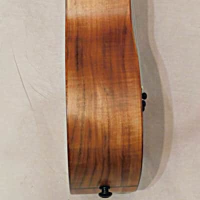 Twisted Wood KO-1000C All Solid Koa Wood Concert Ukulele with Gig Bag 2020 Natural Bild 11