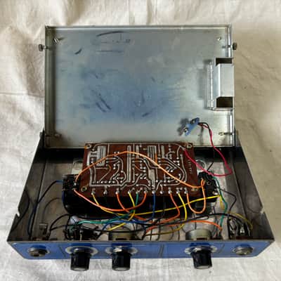 Roland AG-5 Funny Cat harmonic mover & soft distortion sustainer image 8