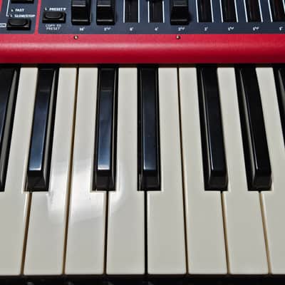 Nord Electro 6D SW61 Semi-Weighted 61-Key Digital Piano 2018 - 2022 - Red image 6