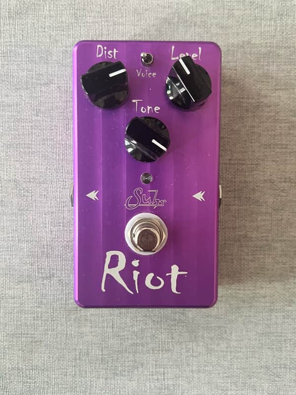 Suhr Riot