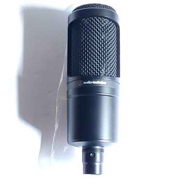 Audio-Technica AT2020 Large Diaphragm Cardioid Condenser Microphone 2010s - Black image 2