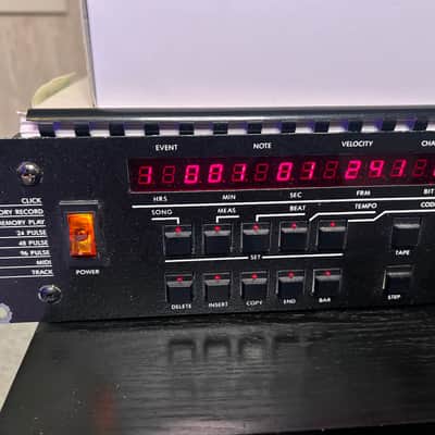 Roland TR-808 Collector’s Bundle image 9