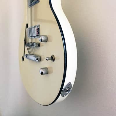 Daisy Rock Retro-H 12S: Sparkle White Semi-Hollow 12-String  Electric image 3
