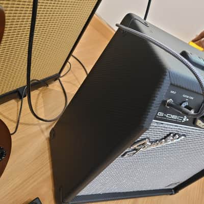 Fender G-DEC3 Thirty Guitar Digital Entertainment Center 30Watt 1x10" Guitar Practice Amp 2010 - 2012 - Black/Silver image 7