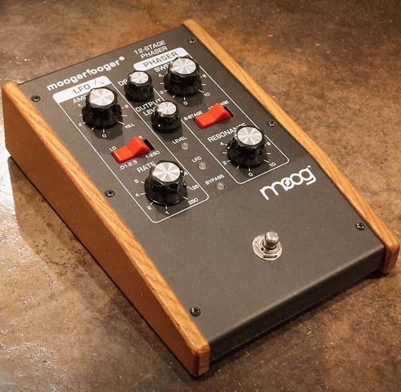Moog MoogerFooger MF-103 12-Stage Phaser | Reverb UK