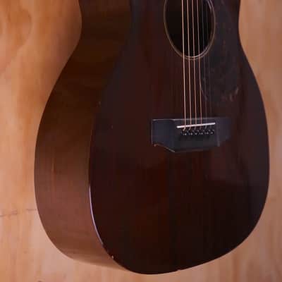 1930 Martin 00-17 Acoustic Guitar in Natural, with Hard Case (Used) image 2