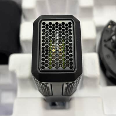 Lewitt LCT-441-FLEX Large Diaphragm Multipattern Condenser Microphone 2010s - Black image 7